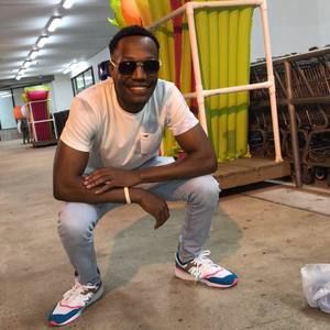 Meet your Posher, Cory